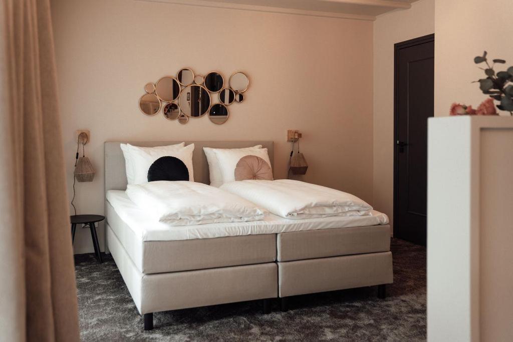 Hotel Bij Jacob Энсхеде Экстерьер фото