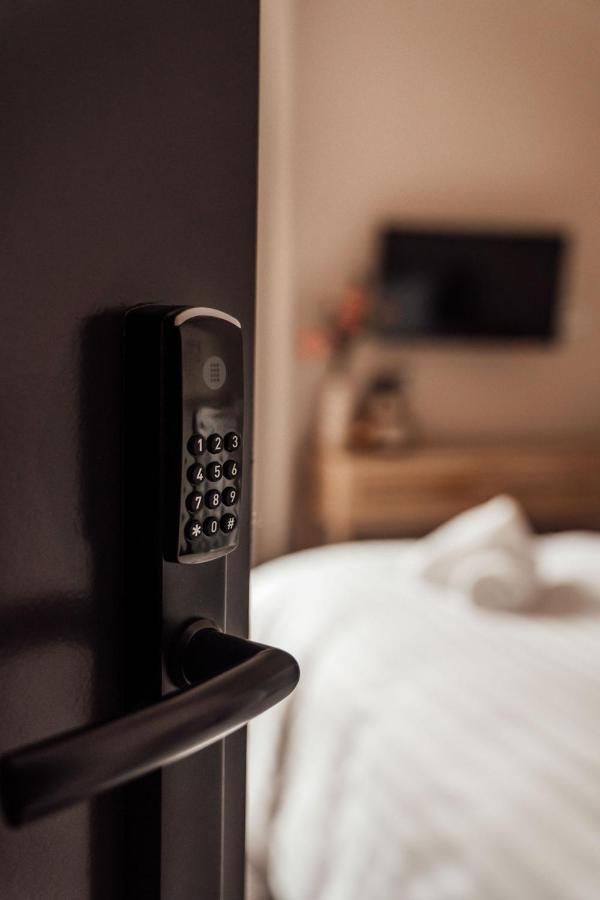 Hotel Bij Jacob Энсхеде Экстерьер фото